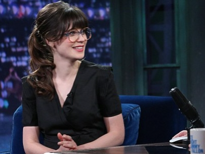 What Kind of Glasses Is Zooey Deschanel Wearing? - MyDollger