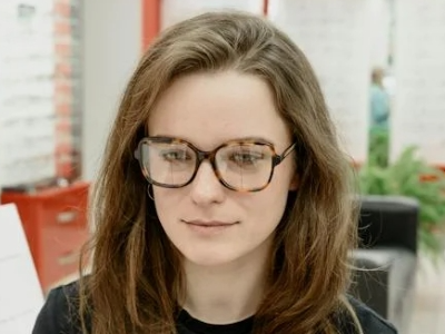 What Is the Cost of Prescription Glasses? - MyDollger