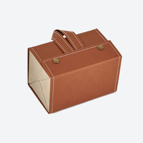 Case | 4 Slots Dollger