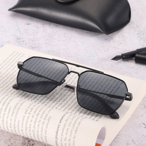 Dollger Retro-Vintage Aviator Tinted Sunglasses - MyDollger