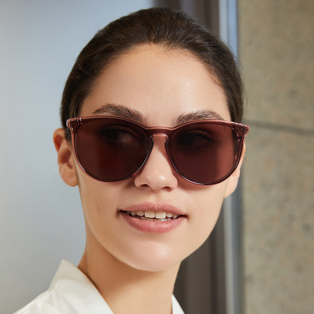 Dollger Retro Chic Minimalist Sunglasses